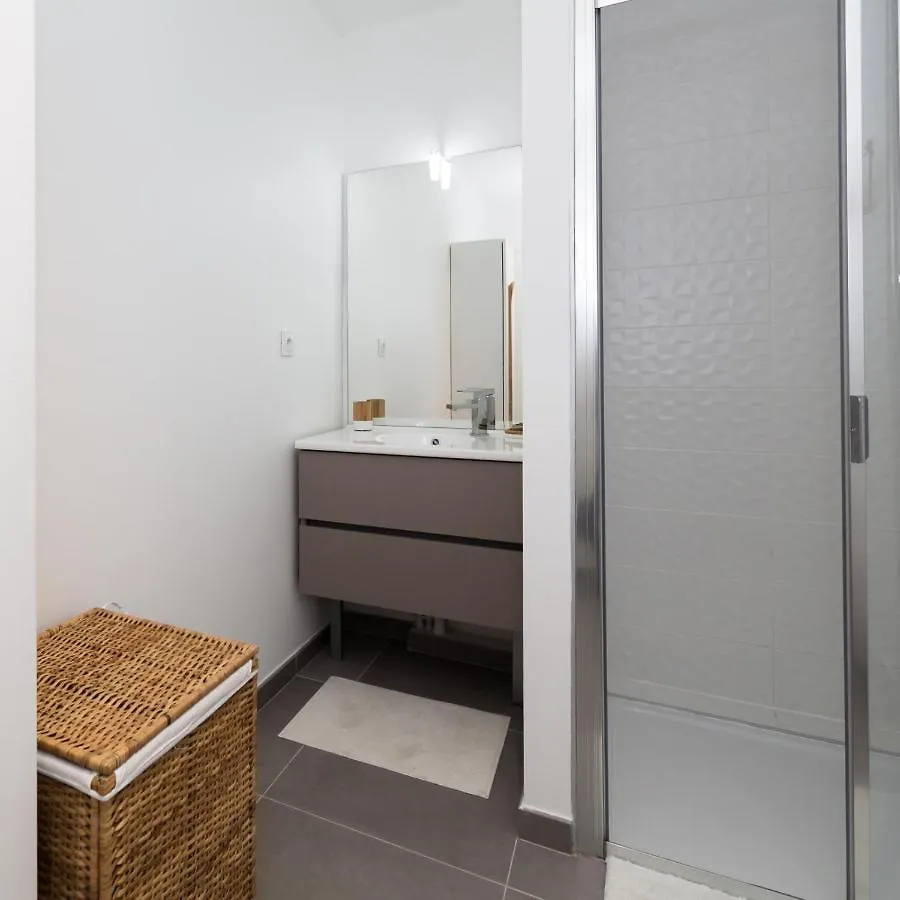 Le Mazenod - Appartement Avec Balcon A La Joliette Марсель